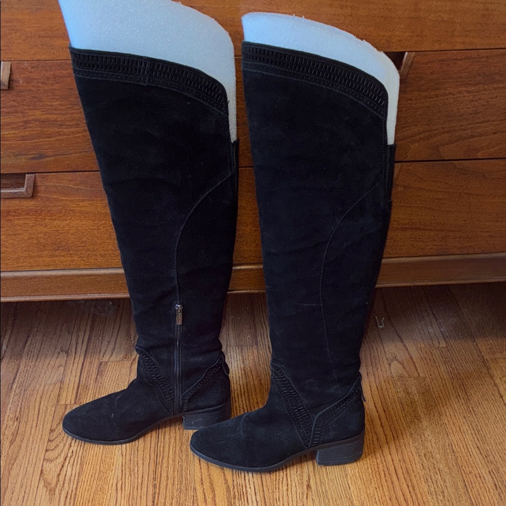 Vince Camuto Karinda Black Suede Boot LIKE NEW